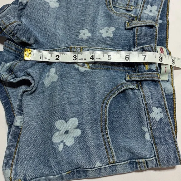 Levi’s Shorty Denim Shorts Floral Print Light Wash Girls 12 Regular - Picture 6 of 8